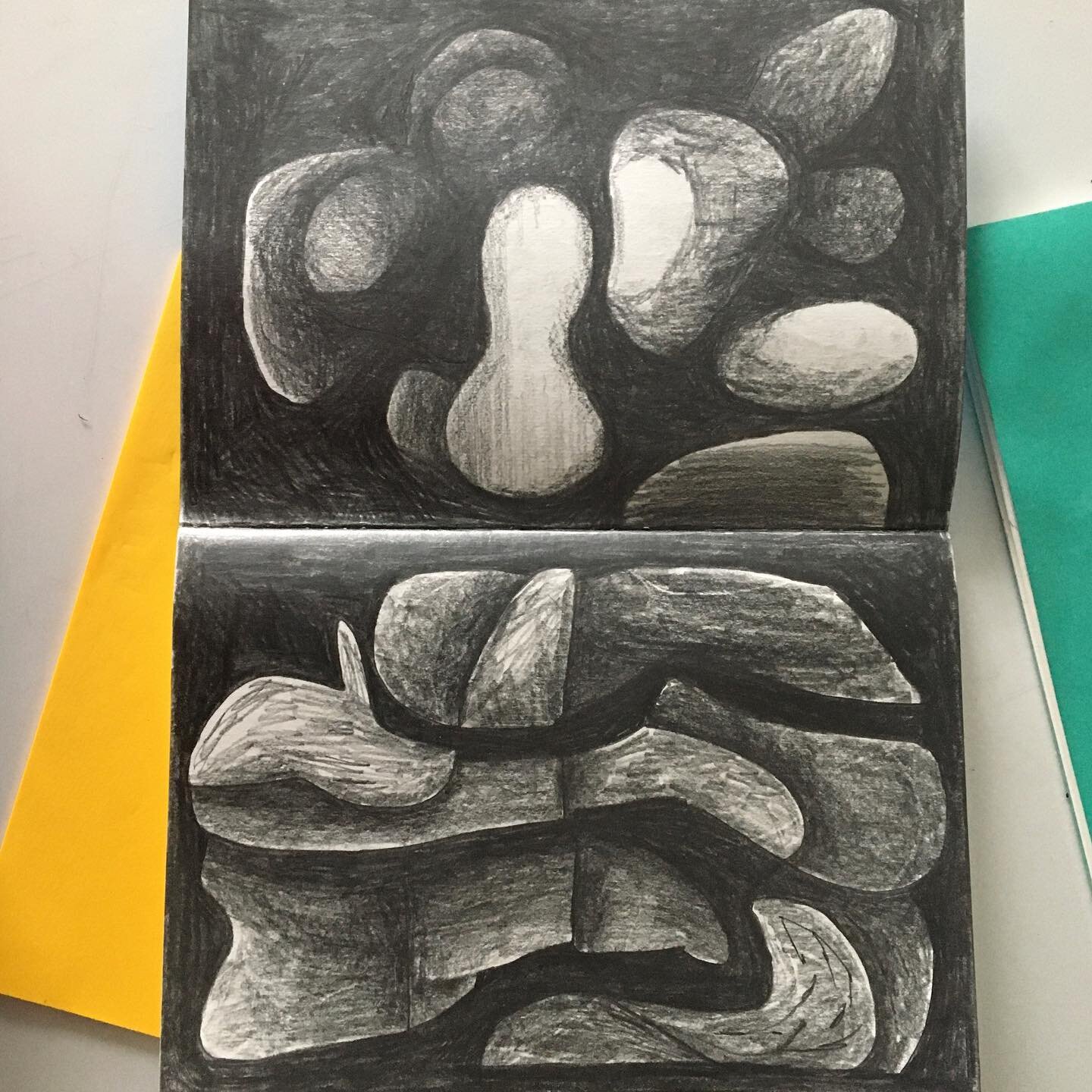 Out of my sketchbook&hellip;Pencils and stones&hellip;two things that give me a peace of mind&hellip;#sketchbook #sketchings #sketchdrawing #pencildrawing #sketchbookdrawing #pencildrawings #bleistiftzeichnung #bleistiftliebe #bleistiftskizzen #zeich