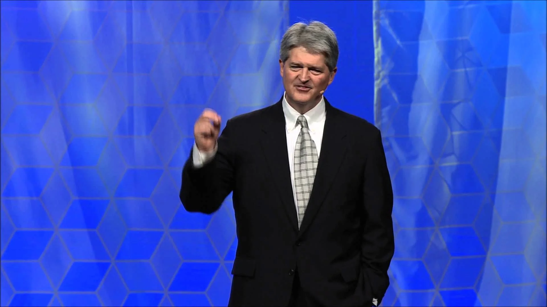 Jim delivering a keynote address to Volvo.