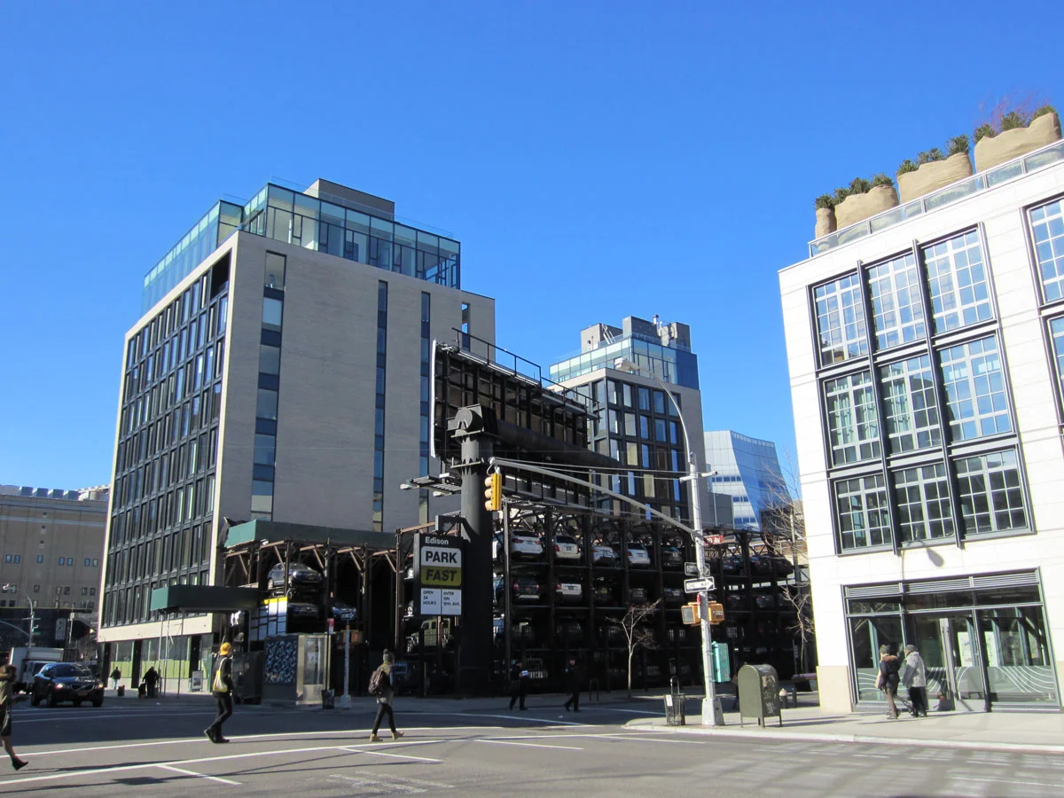 NYC-Micro-Dwellings-Exterior-Render-02-Site-Photo.jpg