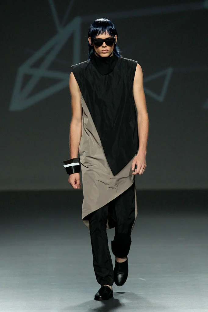 44_pasarela_153167330_682x.jpg