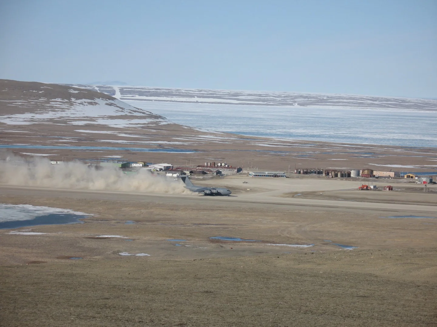 Res and Iqaluit 108 (Large).jpg