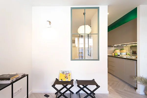 attic for a spanish web designer_collblanc_rafael campalans street_L'H_green&Tintin_Diaz&Gallardo copia.jpg