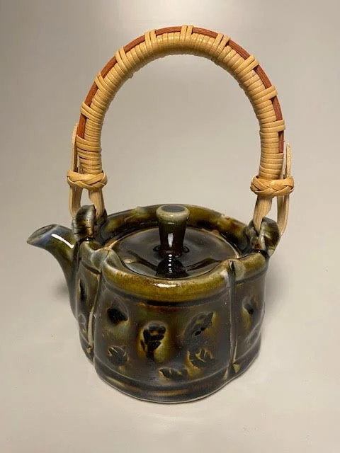 Green Teapot - Susan Thorpe