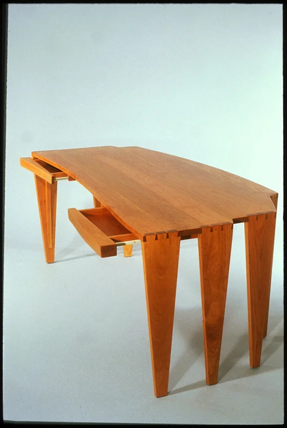 WB Desk Inside