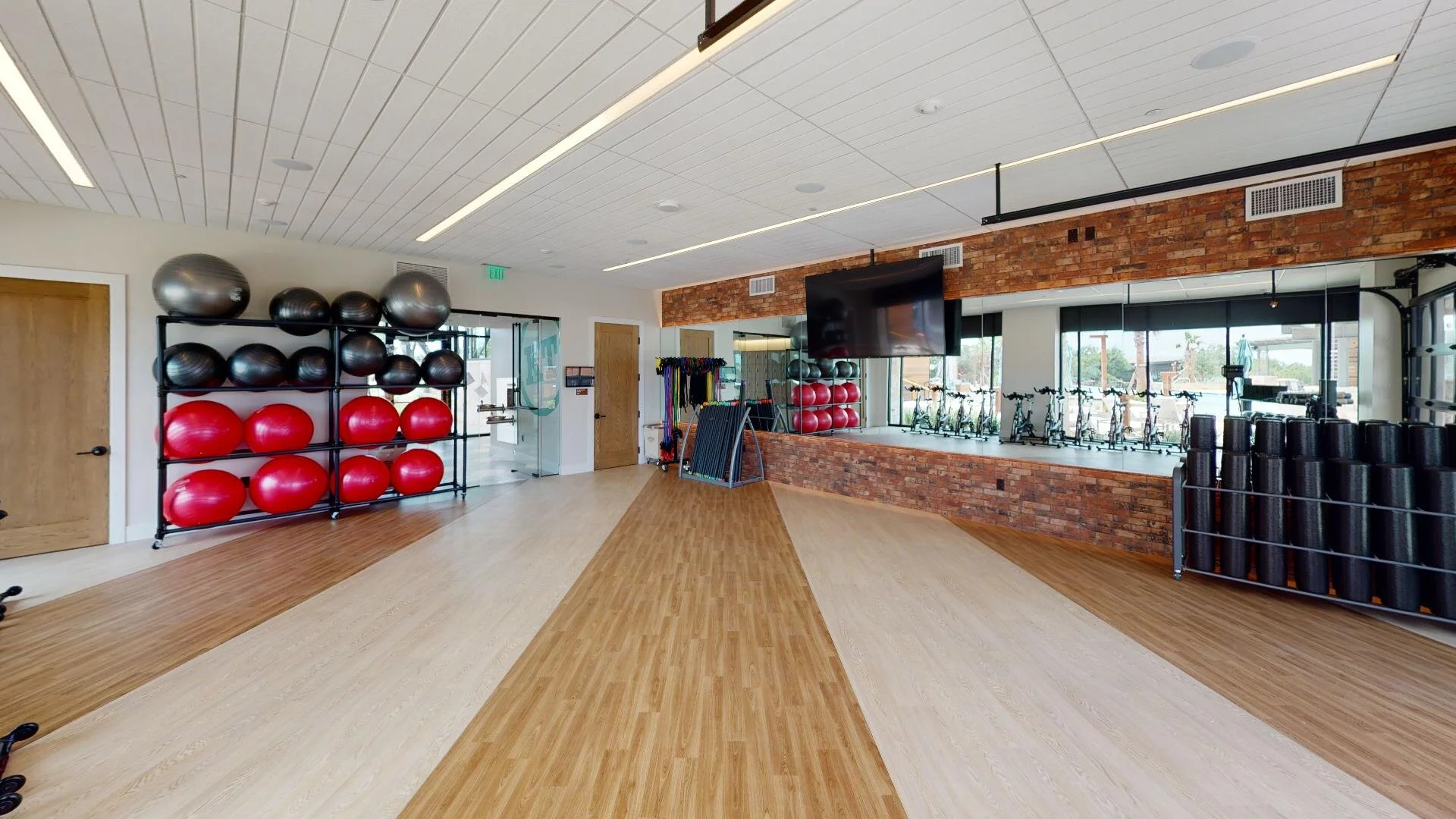 CLi - KISSING TREE FITNESS CENTER - SAN MARCOS, TX