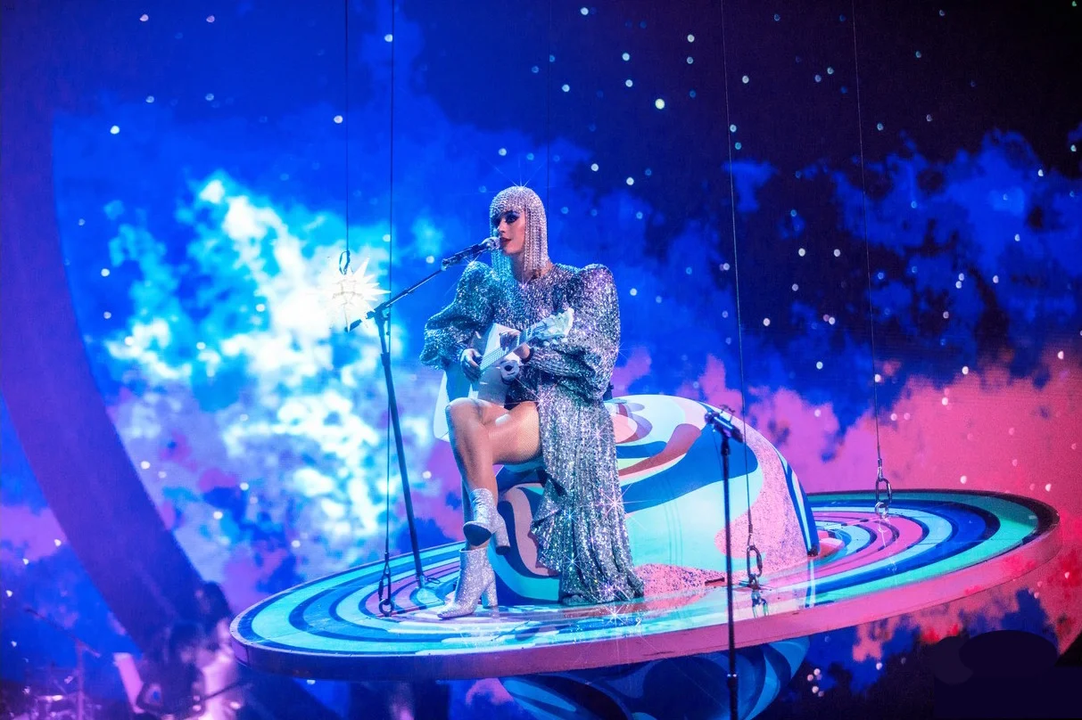 katy-perry-launches-witness-tour-11.jpg
