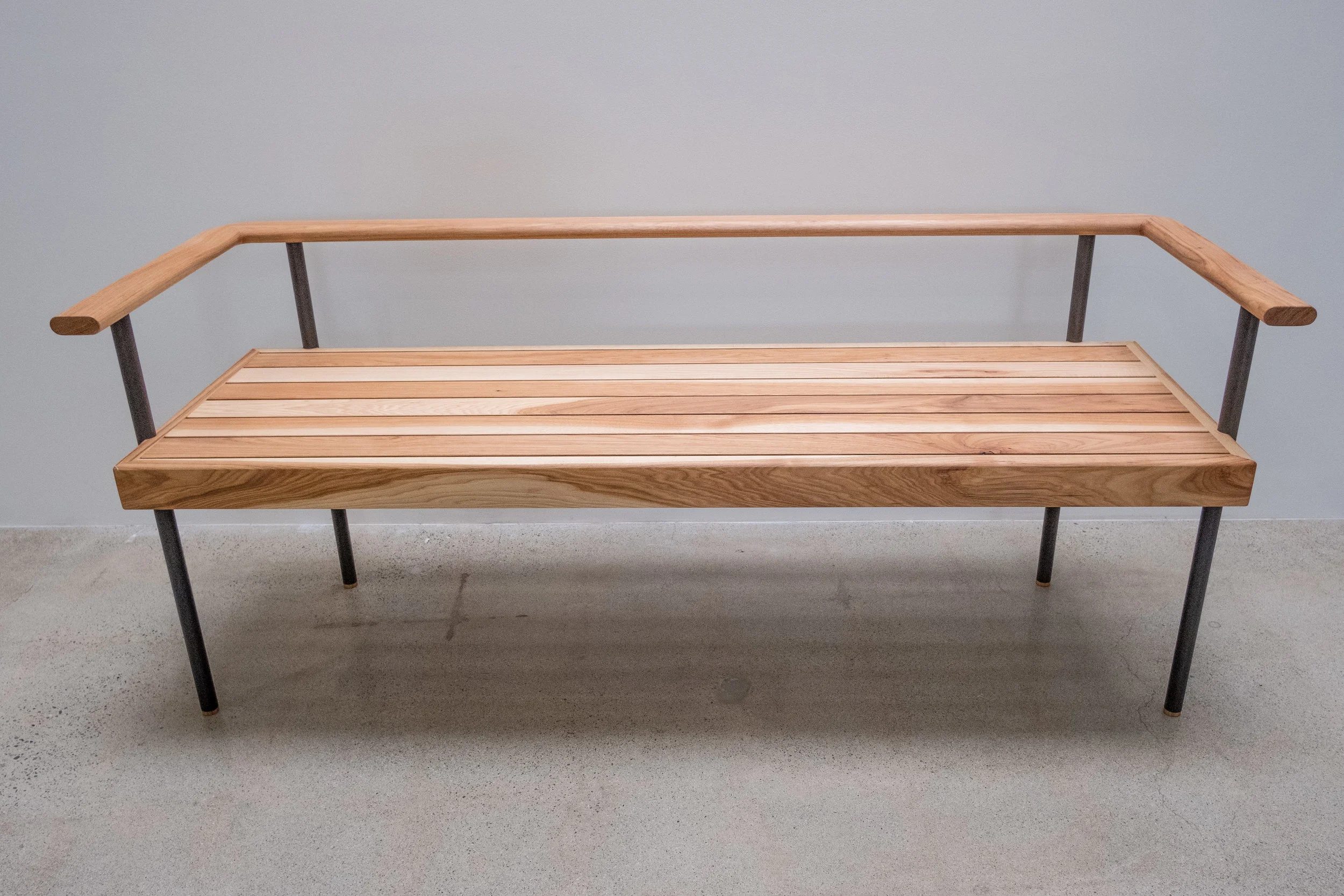   Harmon Bench | Harmon Guest House, Healdsburg, CA | 2021    Role:  Fabrication &amp; Design Lead @ David Baker Architects / DBA Workshop   Project:  Custom Hotel Furniture 