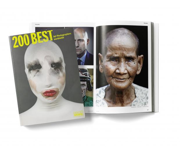 Persoenlic h.com: 200 Best Ad Photographers Grosse Ehre für Simon+Kim Das Fotografen-Duo hat es gleich dreifach in das Buch von Lürzer's Archiv geschafft. Mit dabei sind das Fotografen-Duo Kim Sokola und Simon Bolzern, wie es in einer Mitteilung heisst. Simon+Kim, wie sie sich auch nennen, schaffen es gleich mit 3 Bildern in das begehrte Buch: Eine Auftragsarbeit für die CSS Versicherung und zwei freie Arbeiten. Read more...
