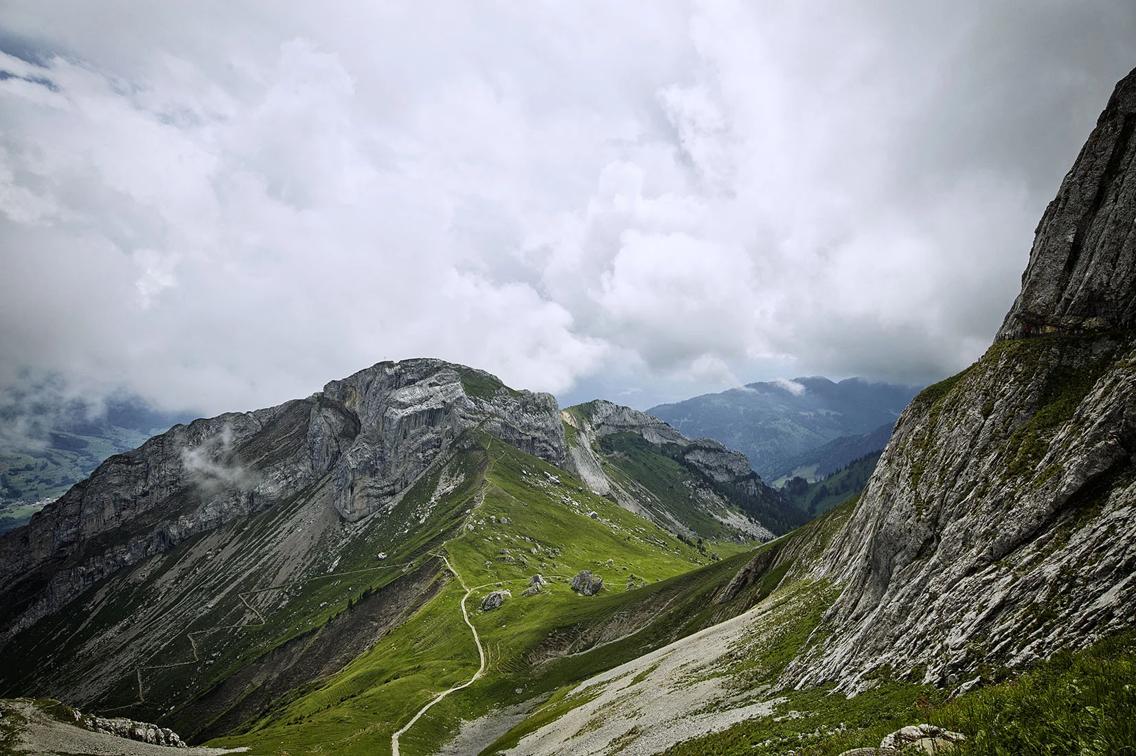Pilatus_Kulm_03.jpg