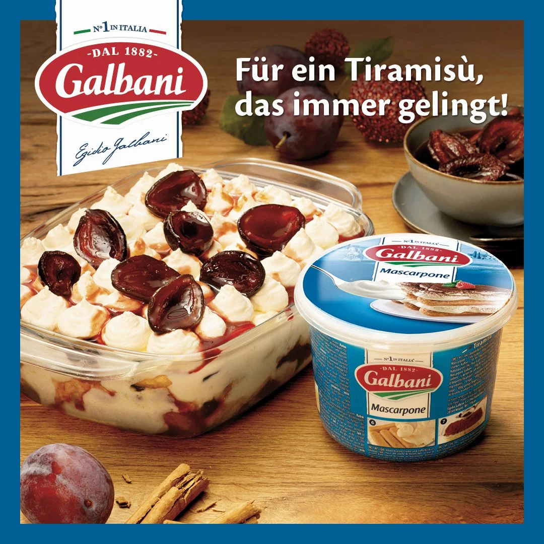 Tiramisù mit eingelegten Zwetschgen und Zimt.jpg