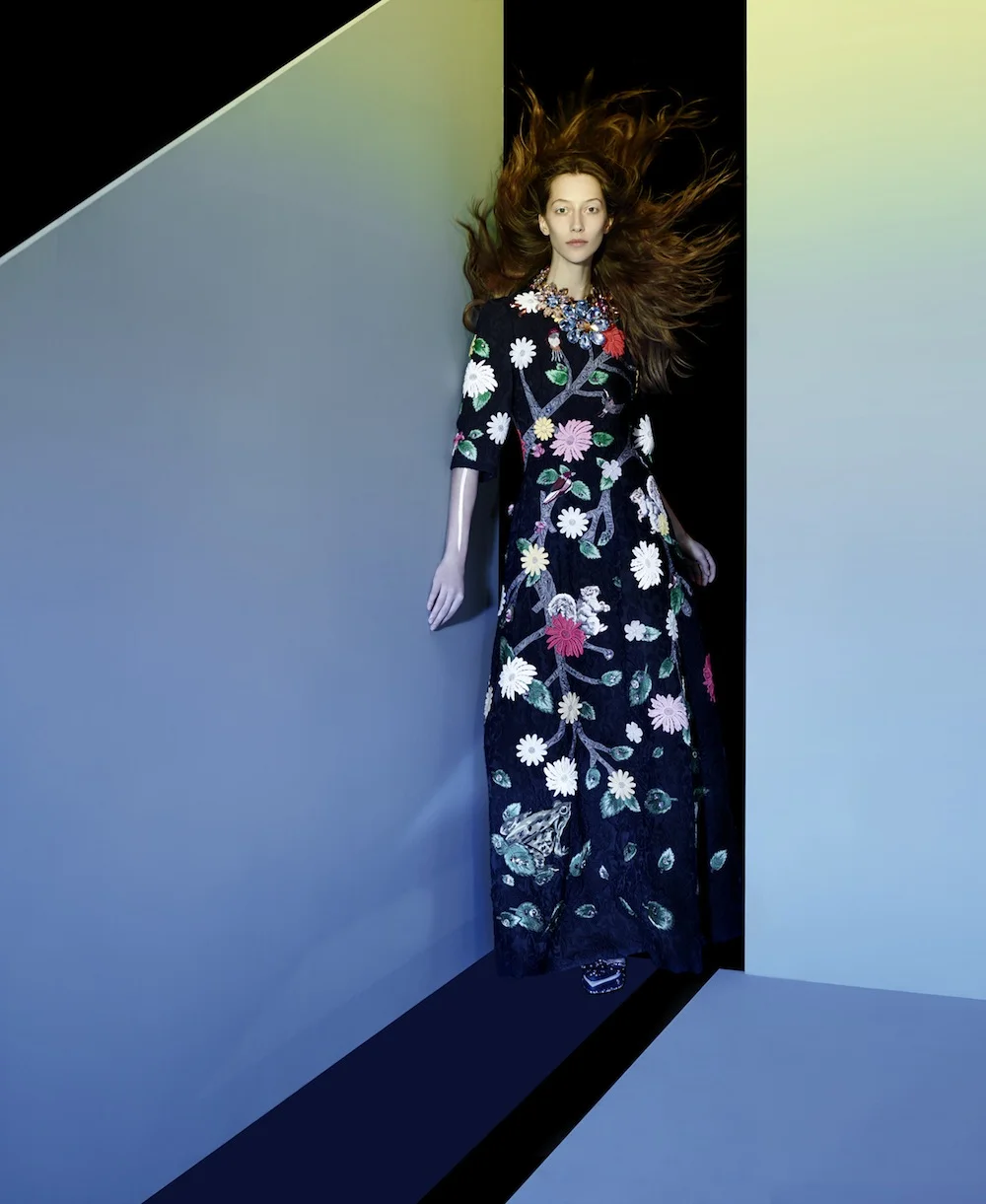 nadav-kander_the-art-of-fashion-22.jpg