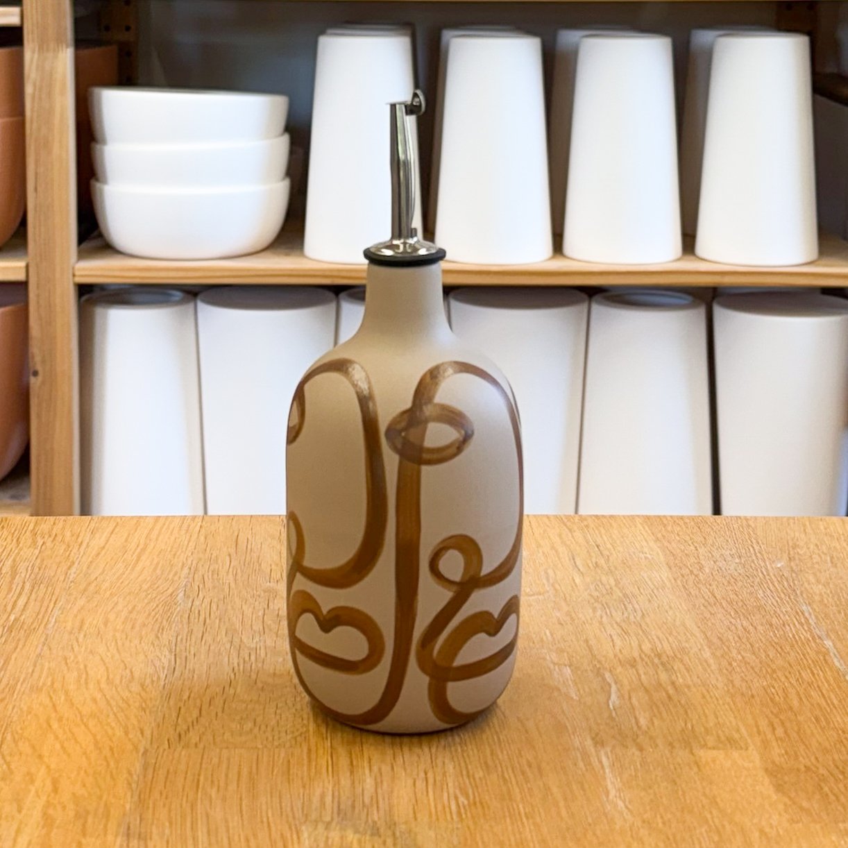 Seconds - Short Cruet - Cara - Dark Brown on Light Brown