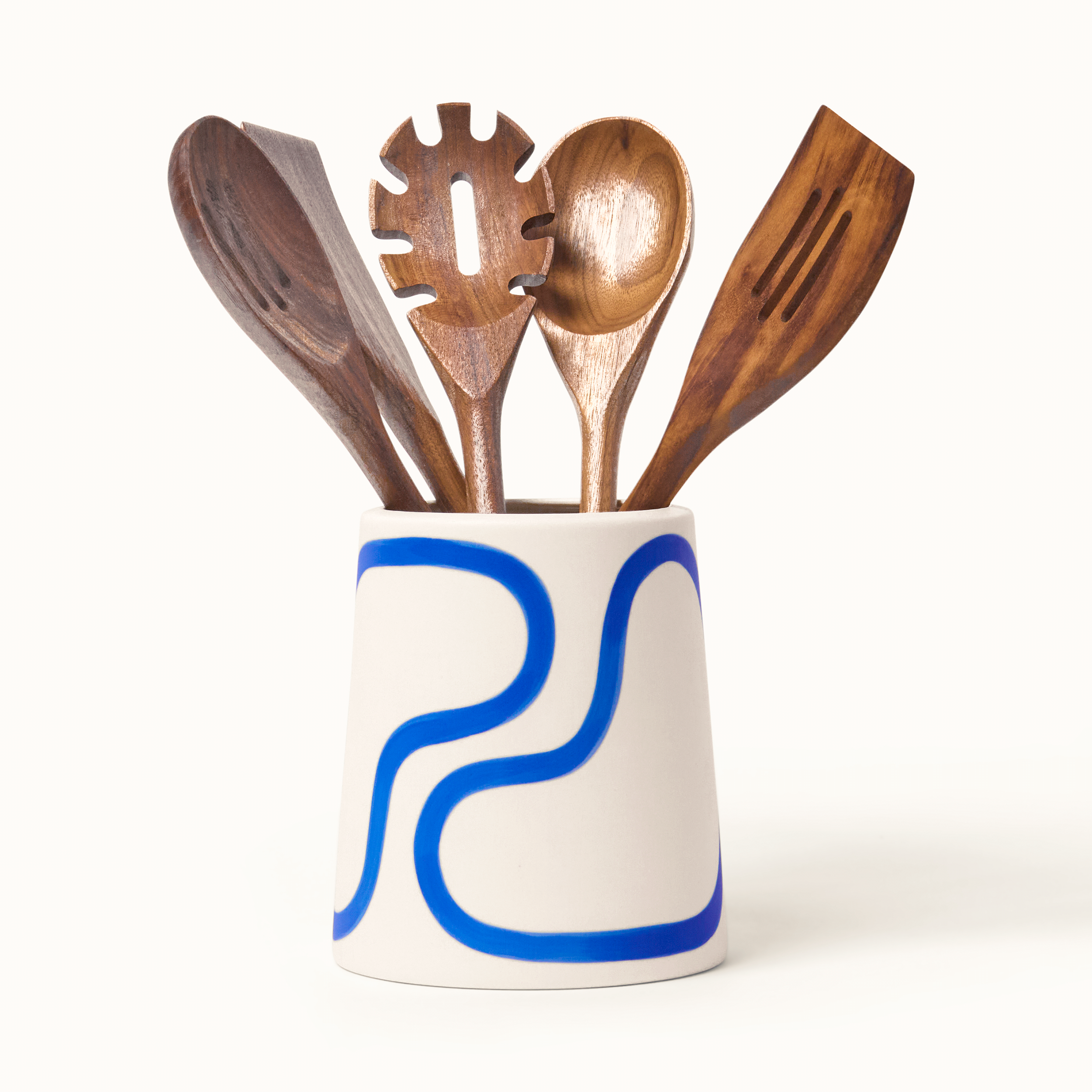 crock cob otln w utensils.png