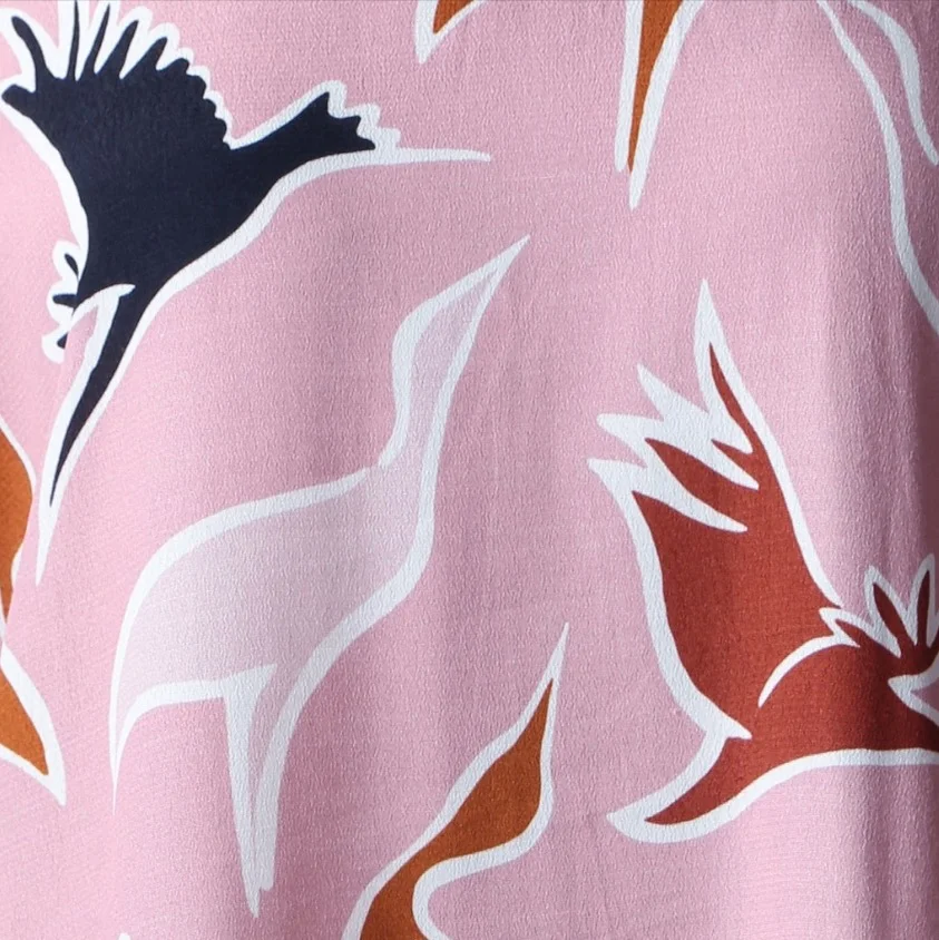 Close up detail of bird print | Flausinas