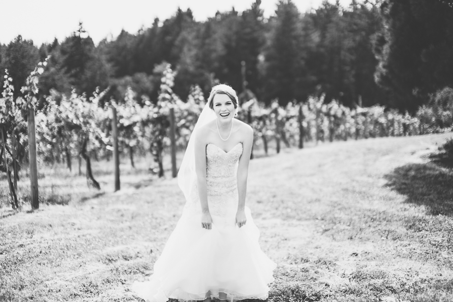 beckenridge-vineyard-wedding-salem-oregon-venue-30.jpg