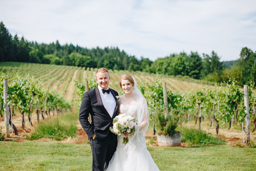 beckenridge-vineyard-wedding-salem-oregon-venue-32.jpg