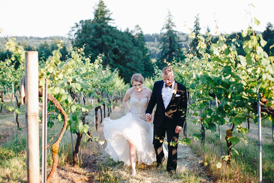 beckenridge-vineyard-wedding-salem-oregon-venue-64.jpg