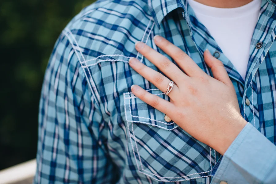champoeg-engagement-photos-george-fox-2.jpg