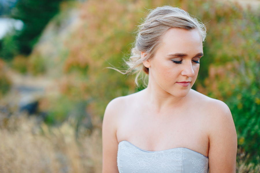 columbia-river-stylized-bridal-shoot-blog-27.jpg