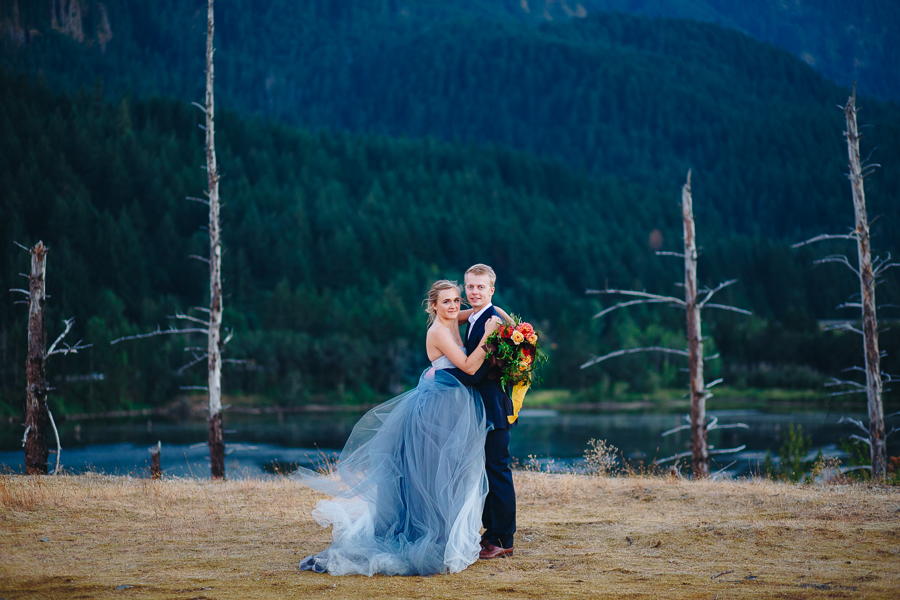 columbia-river-stylized-bridal-shoot-blog-102.jpg