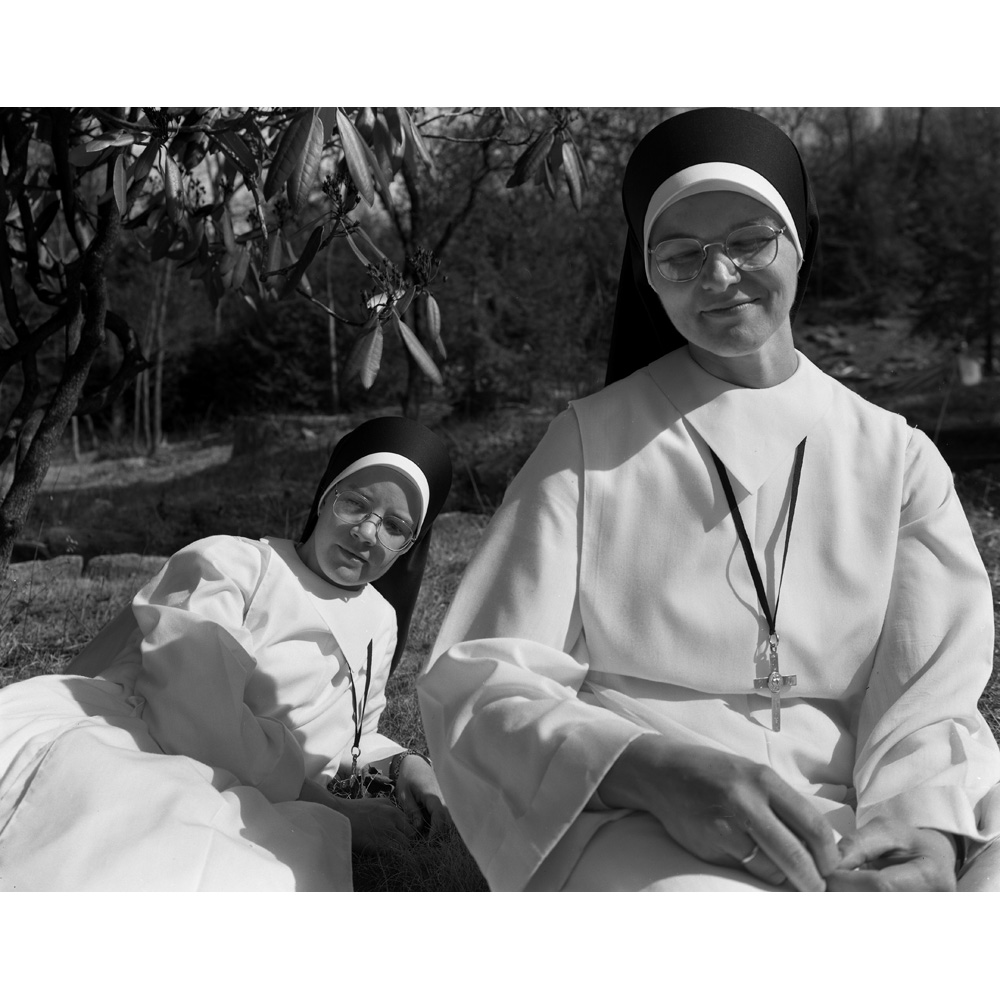 Nuns 2.jpg