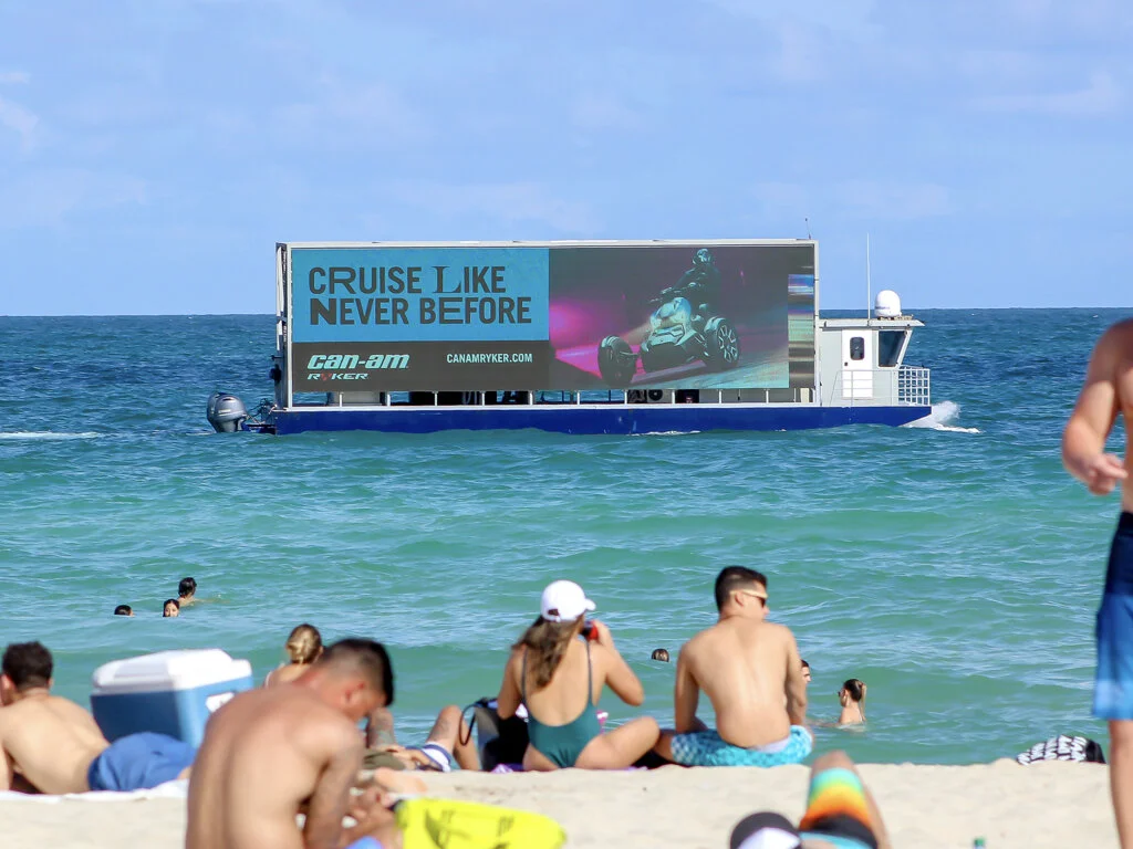 Digital Billboard Boat Miami, Ryker, Beach.001.jpeg