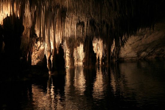 Mallorca, Spain - Subterranean lake of Dragon Cave