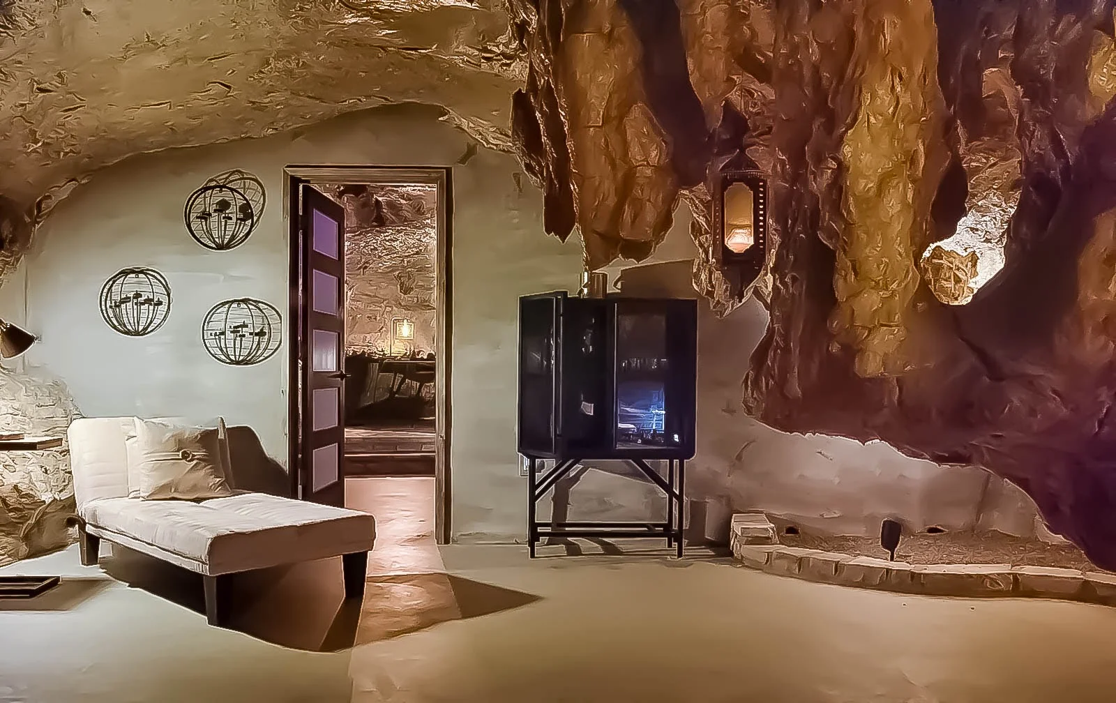 Beckham Hotel cave suite - Nestled into a living cave, this 6,000 sq. ft. lodge features every modern amenity while preserving the natural cave around it.