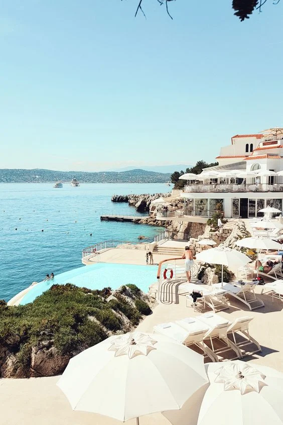 Hotel du Cap-Eden-Roc via Pinterest