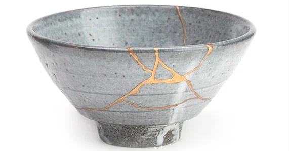 Kintsukuroi.jpg