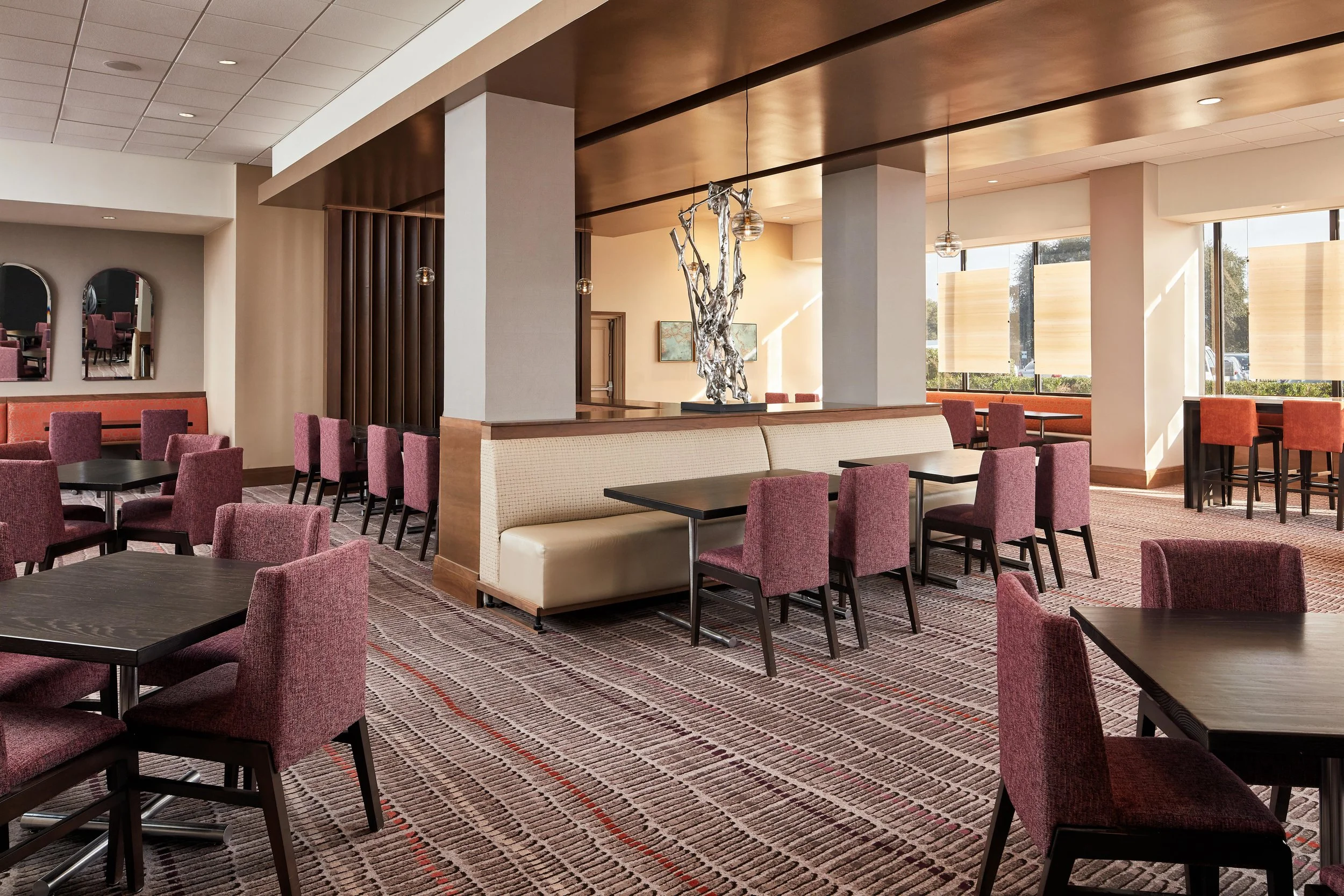 Dallas Crowne plaza restaurant wide shot.jpg