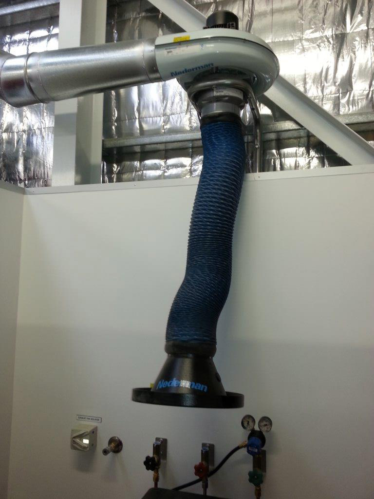 Telescopic arm/fan