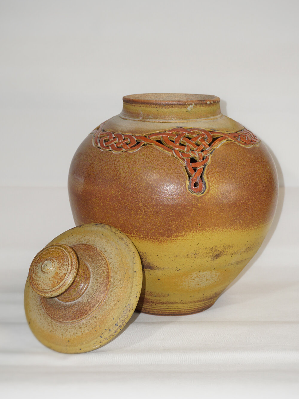 Lidded Pottery Jar by Kristen Giles — The Craft Guild