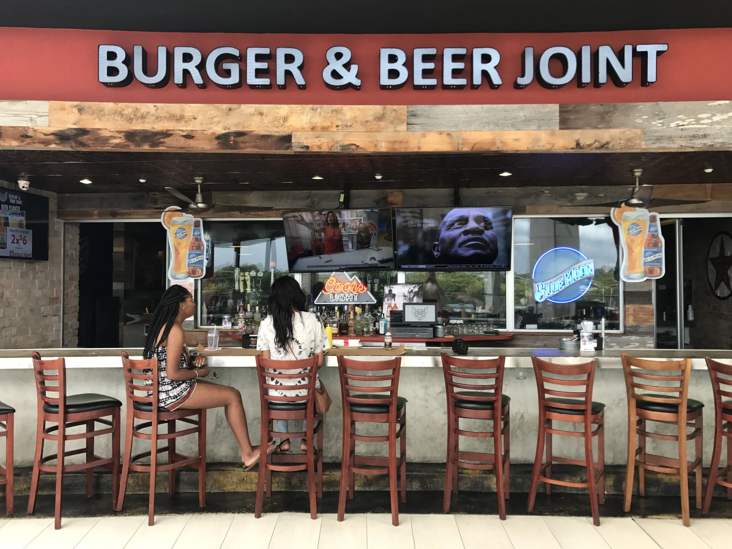 Burger & Beer Joint