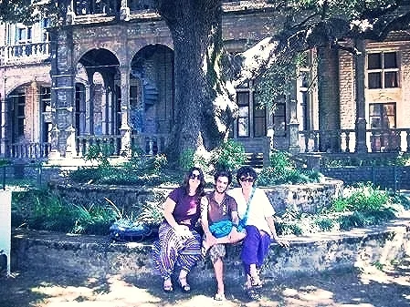 Yael, Nir and Sarah outside the Viceroy's Lodge, Shimla, Himachal Pradesh