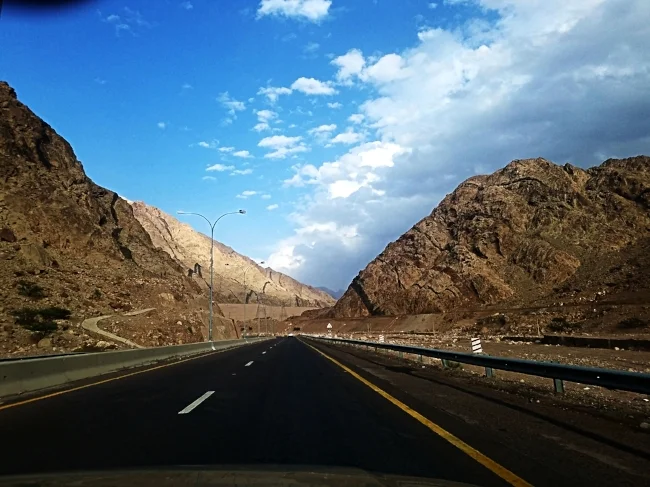 en route to Wadi Musa.jpg