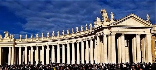 Vatican+City+-+facade.jpg