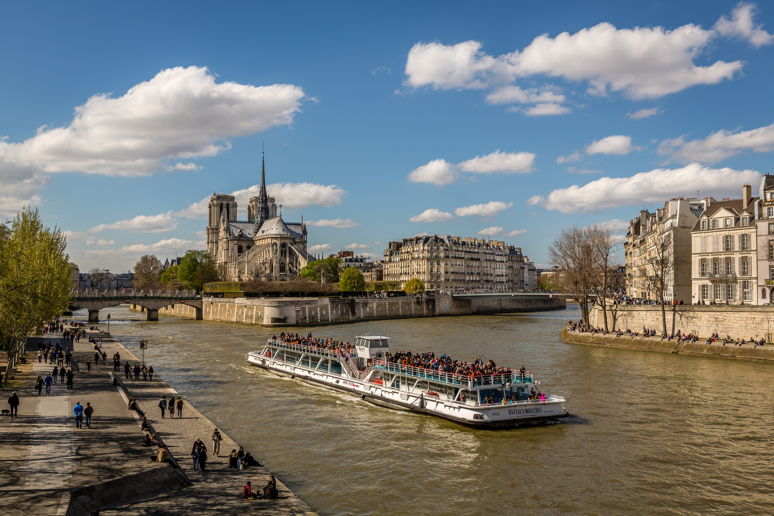 River Seine cruise.jpg