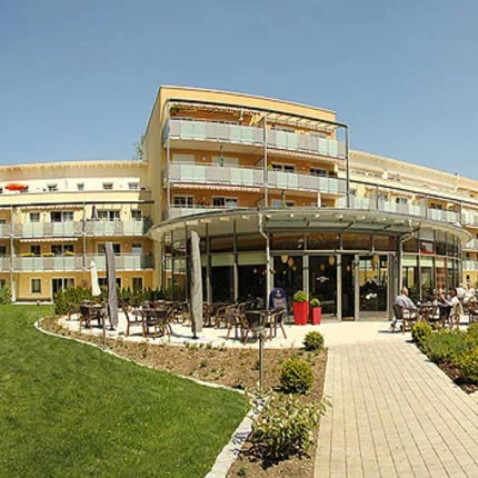 Neubau Betreutes Wohnen mit 79 Wohnungen, Café, Gewerbeeinheiten und Tiefgarage Brandschutzkonzept, Mitwirkung bei der Ausführungsplanug
