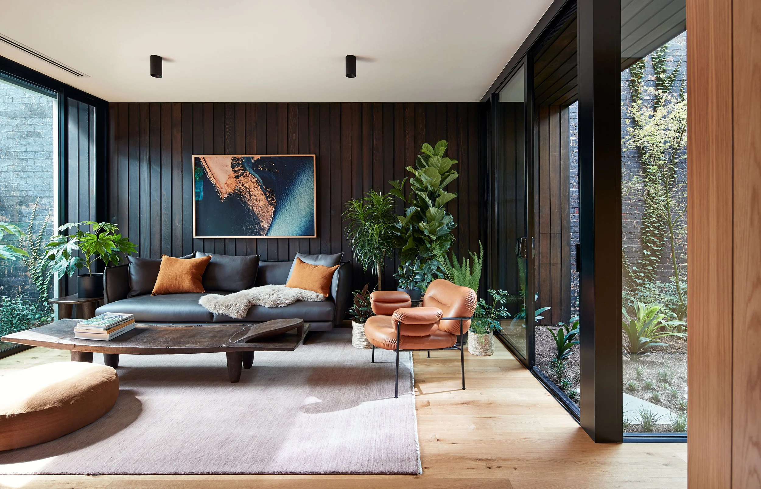 AMPLE HIDEAWAY HOUSE 3