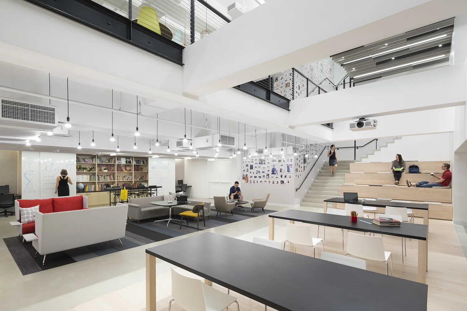 TEACH FOR AMERICA, HOK. ©2016 ARI BURLING