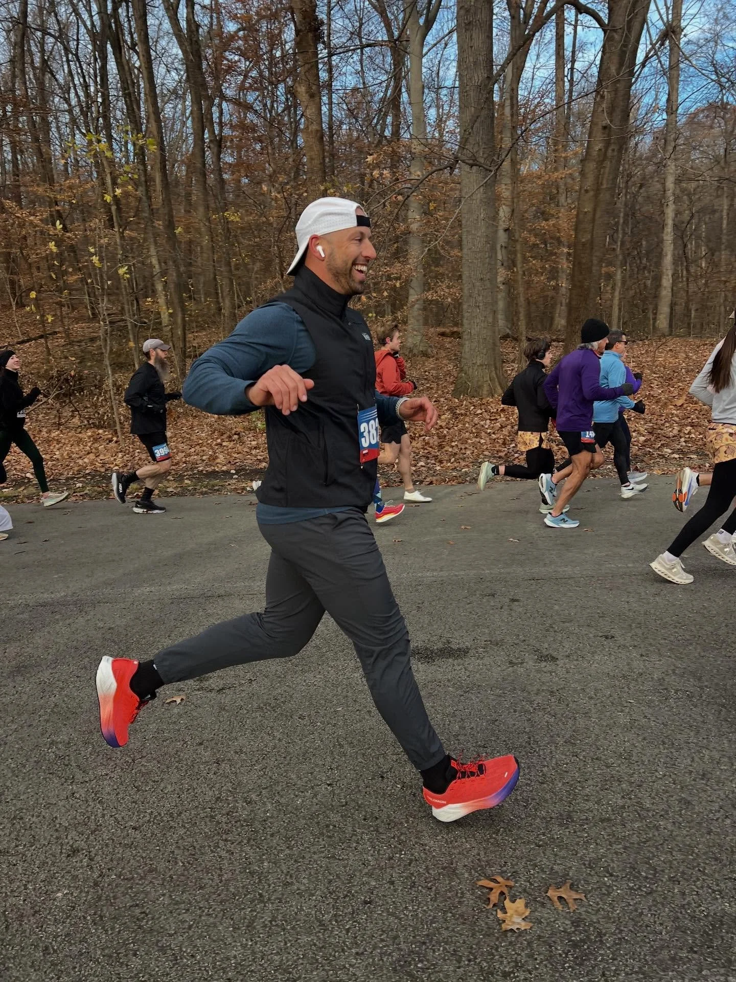 Iroquois 5 mile hill run has become a fun Thanksgiving morning tradition! 🦃 🏃🏽