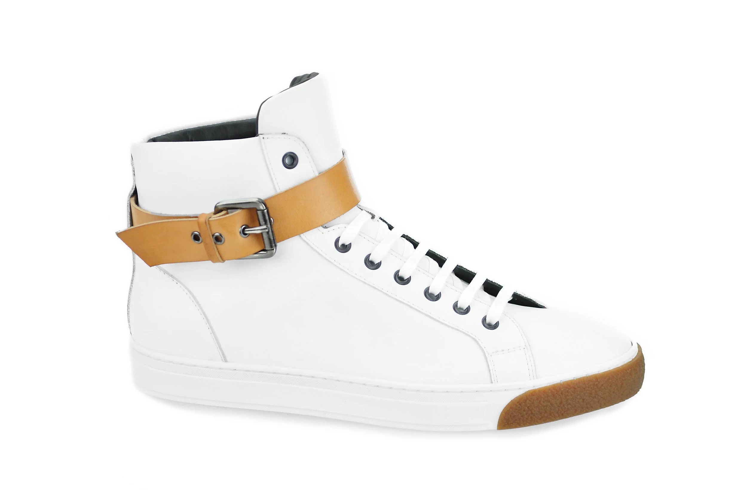 Lathbridge 18 White (1).jpg