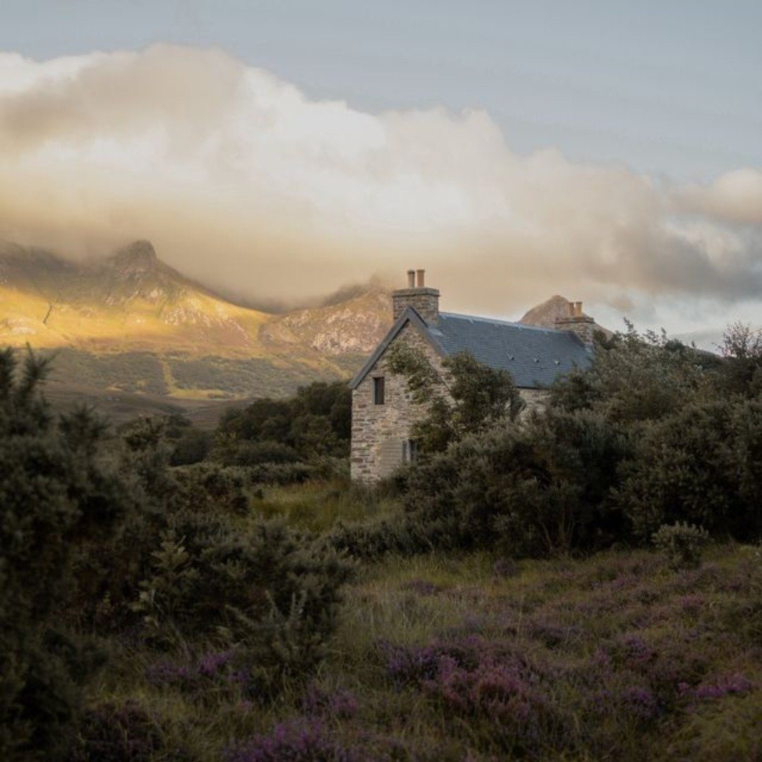 Embark on an enchanting journey to the heart of Scotland's untamed beauty, where @wildland.scot&rsquo;s cottages beckon with their rustic charm and untold stories. 🌿

Spring casts its spell, painting the landscape in hues of emerald green and bloomi