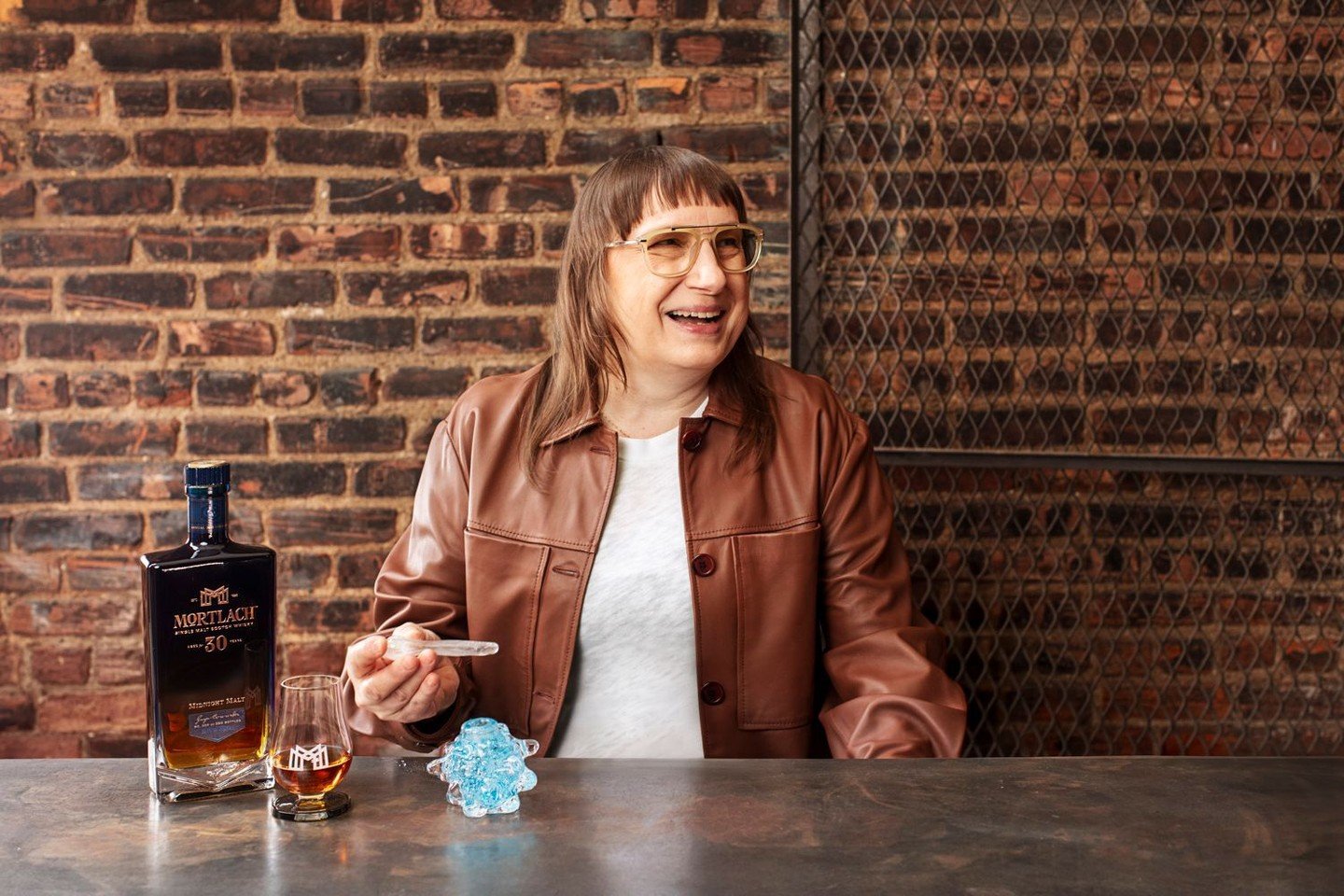 While our party from a few weeks back may be over&hellip; we&rsquo;re not done celebrating the design details in MORPHIC ✨

The newest Mortlach by Design commission, created by celebrated glass artist @deb.czeresko and winner of Netflix&rsquo;s Blown