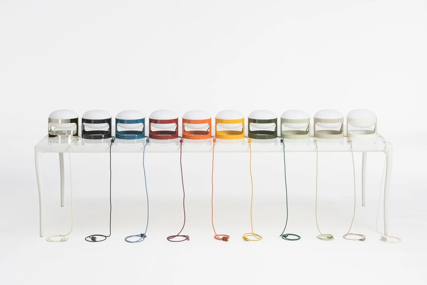 Believe it or not, it's already time to gear up for holiday gift shopping. Don&rsquo;t know where to start? Alpha Kilo has got your back with plenty of gift recommendations to go around 🎁

Today, we&rsquo;re shining a light on our #akclient @kartell