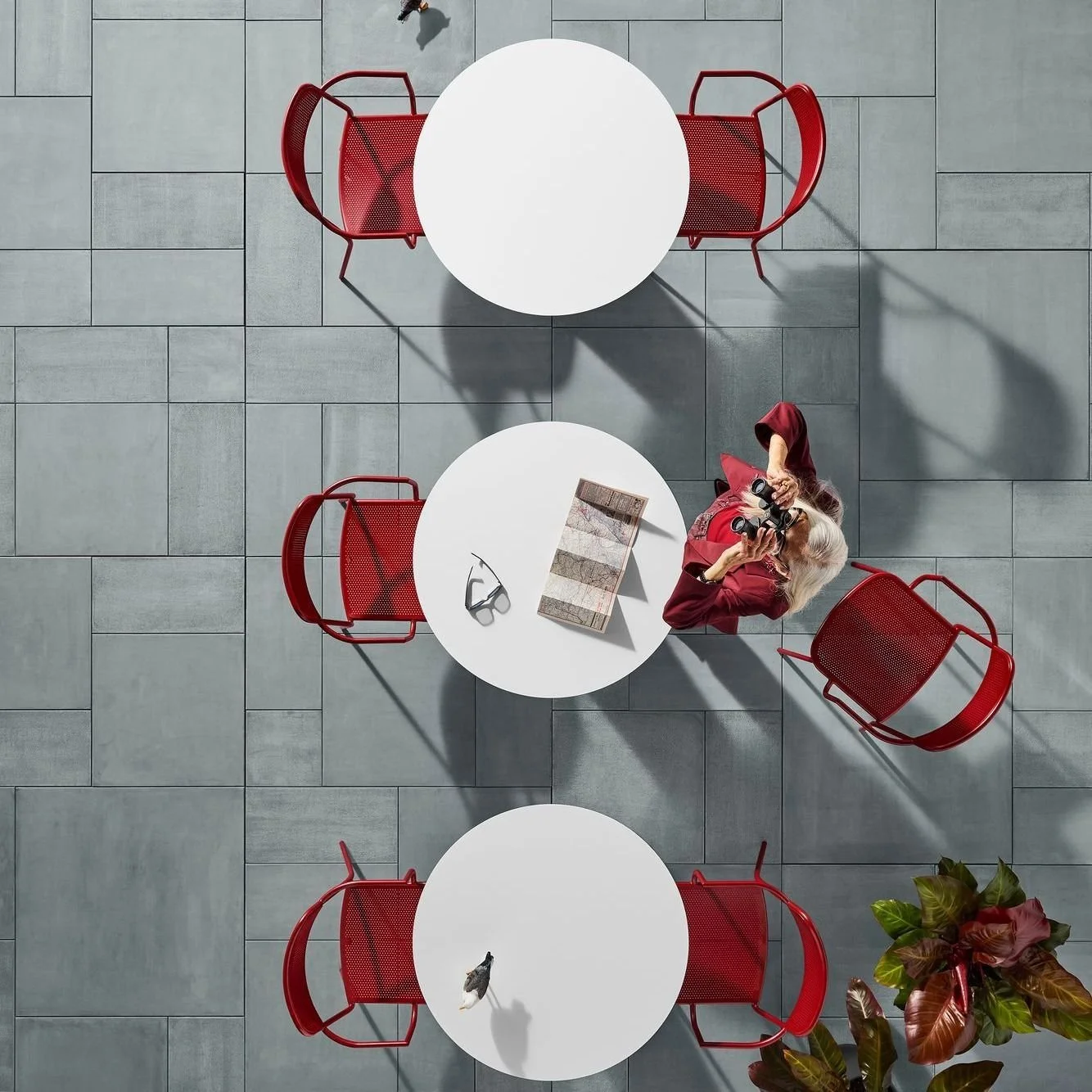 Dreaming of Spring 💐🌷

Longer days, softer light, and outdoor spaces that feel a little more alive. We&rsquo;re looking ahead to the season with fresh forms, durable materials, and thoughtful design from #AKClients @bludot made for enjoying the war