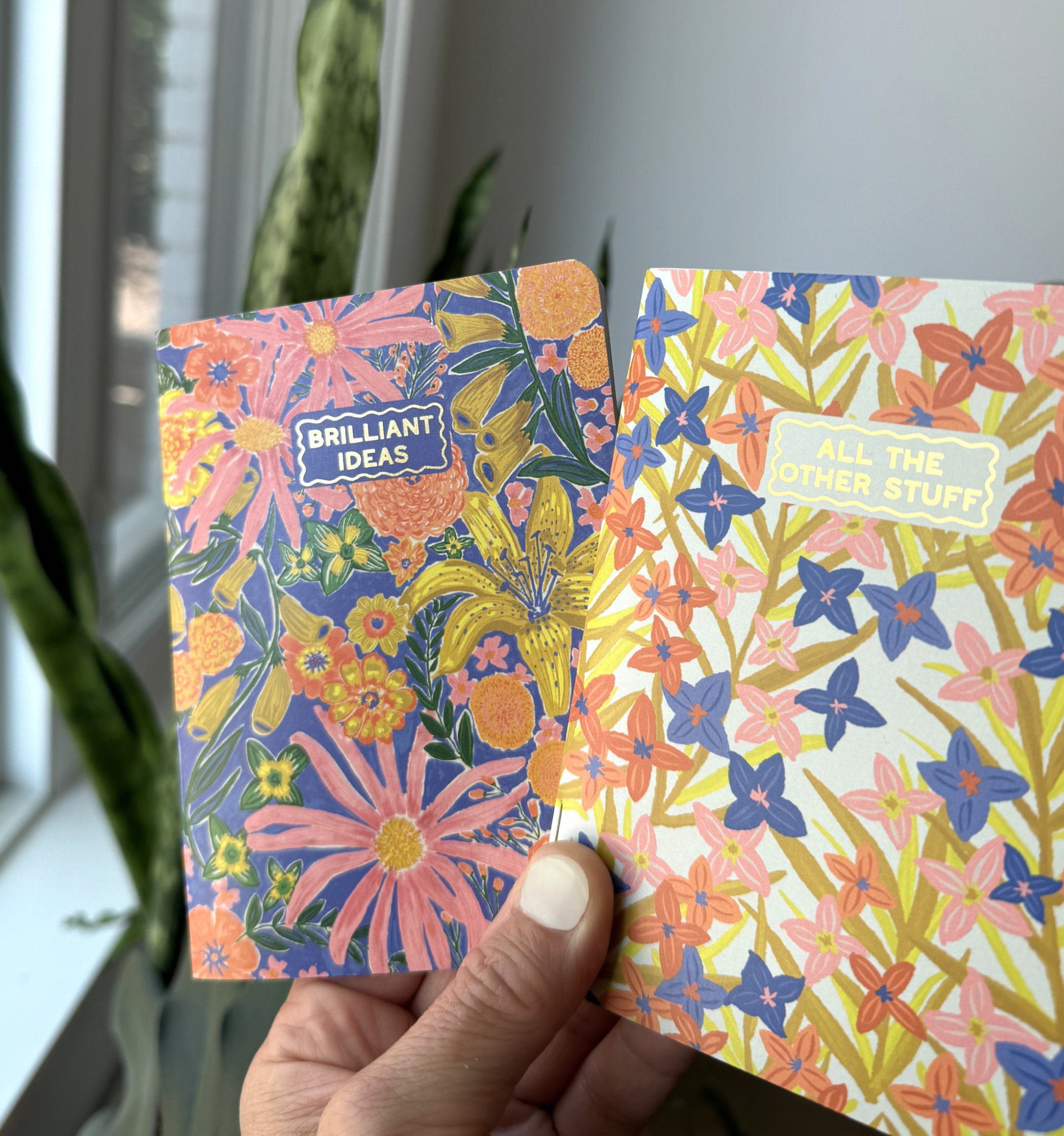 ASTER_GARDEN_FLORAL_MINI_NOTEBOOK_SET_BRIGHTLIMELIGHT_STUDIO_2.jpg