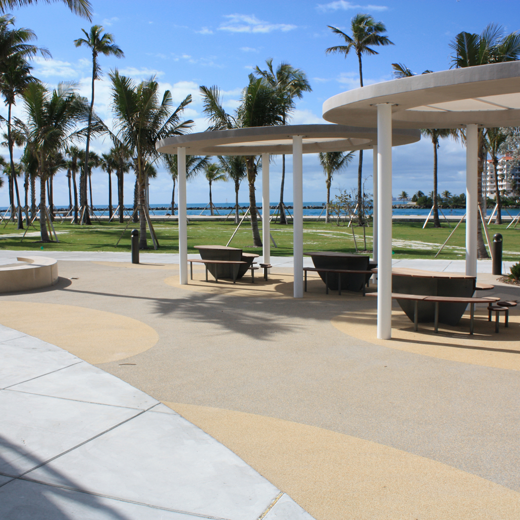 SOUTH POINTE 15.jpg