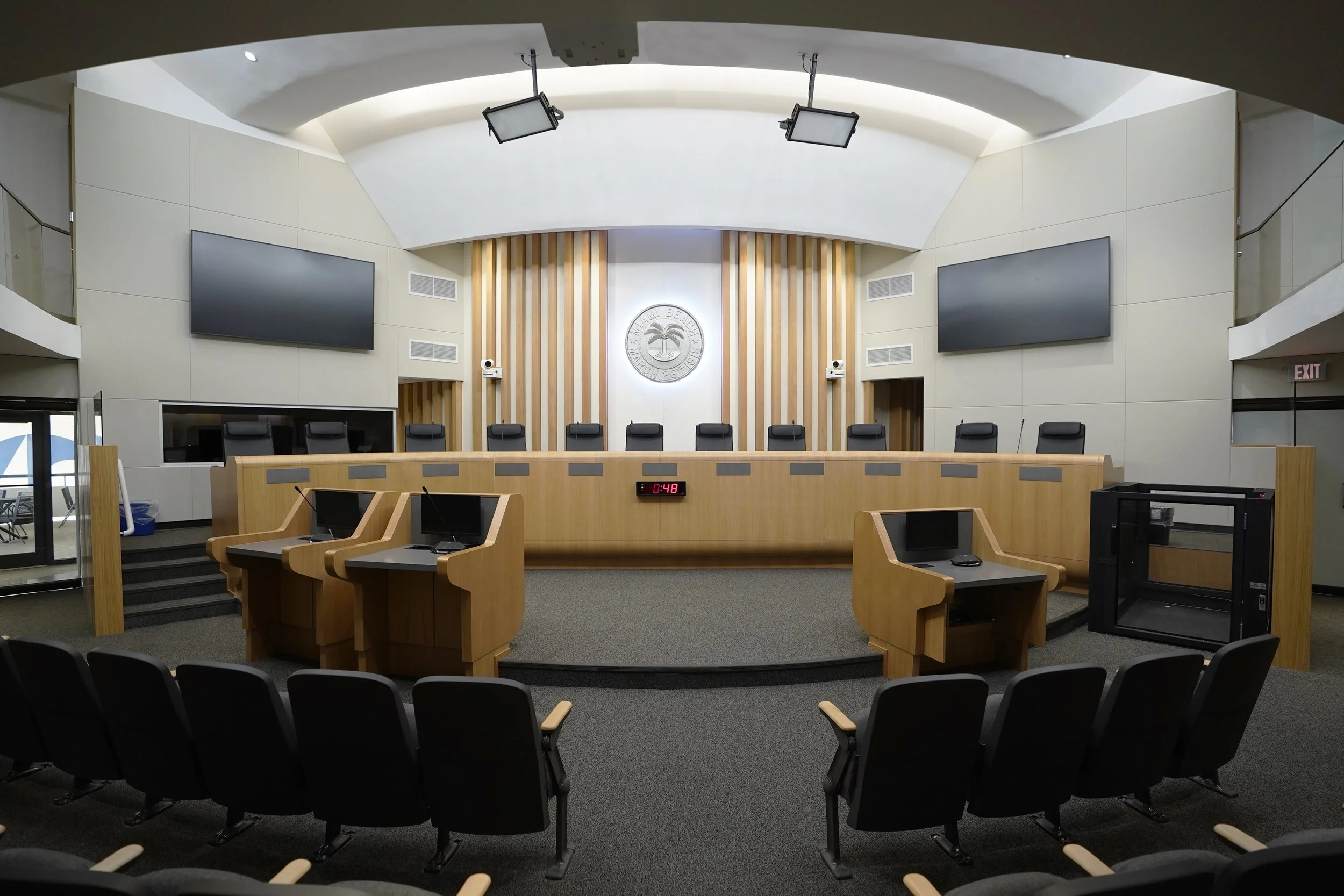 CITY OF MIAMI BEACH COMMISSION CHAMBER